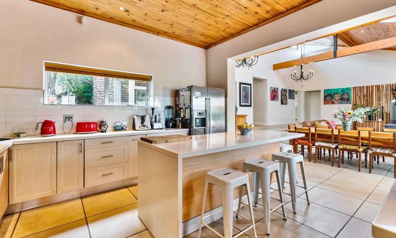 4 Bedroom Property for Sale in Hout Bay Western Cape